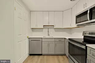 9673 Brassie Way, Gaithersburg, MD 20886 - Photo 12