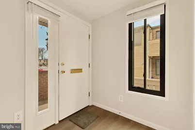 9673 Brassie Way, Gaithersburg, MD 20886 - Photo 6