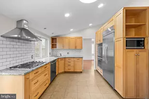 6309 Friendship Ct, Bethesda, MD 20817 - Photo 18