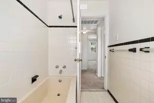 2211 Washington Ave, Silver Spring, MD 20910 - Photo 22