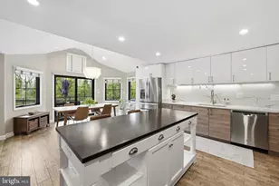 10712 Lockland Rd, Potomac, MD 20854 - Photo 16