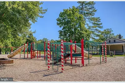 7510 Wyndale Road, Chevy Chase, MD 20815 - Photo 46