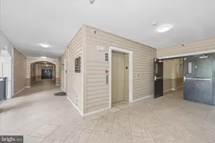 501 Hungerford Dr, Rockville, MD 20850 - Photo 4