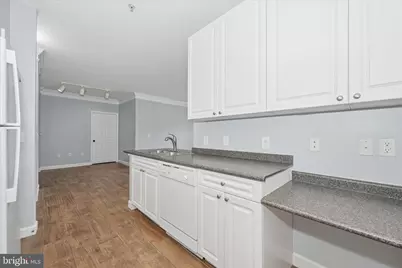 501 Hungerford Drive #139, Rockville, MD 20850 - Photo 20