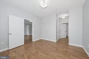501 Hungerford Dr, Rockville, MD 20850 - Photo 32
