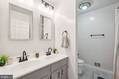 8304 Mariner Court, Gaithersburg, MD 20882 - Photo 32