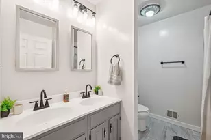 8304 Mariner Ct, Gaithersburg, MD 20882 - Photo 32