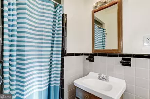 9209 Wendell St, Silver Spring, MD 20901 - Photo 10
