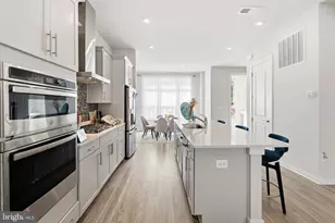 16233 Connors Wy, Rockville, MD 20855 - Photo 6