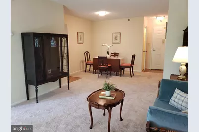 15100 Interlachen Drive #4-520, Silver Spring, MD 20906 - Photo 6