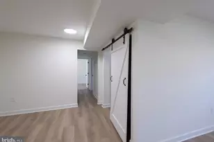 8112 Shady Spring Dr, Gaithersburg, MD 20877 - Photo 16