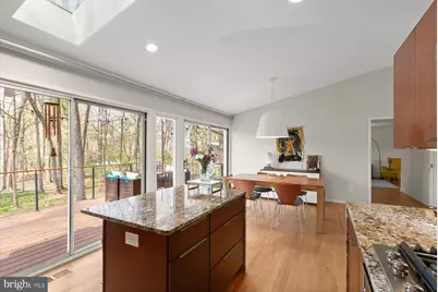 8104 Fenway Road, Bethesda, MD 20817 - Photo 10