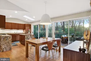 8104 Fenway Rd, Bethesda, MD 20817 - Photo 8