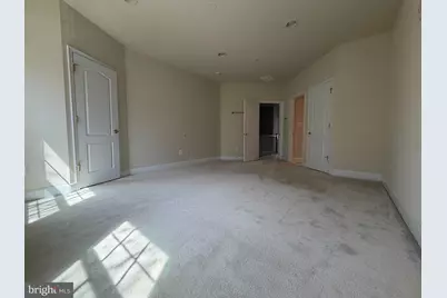 19461 Dover Cliffs Circle #19461, Germantown, MD 20874 - Photo 8