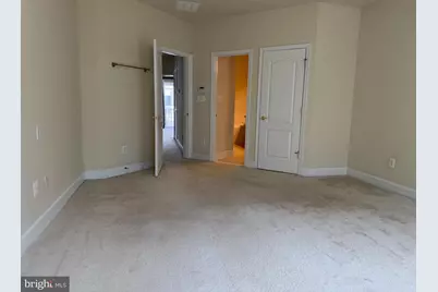 19461 Dover Cliffs Circle #19461, Germantown, MD 20874 - Photo 10