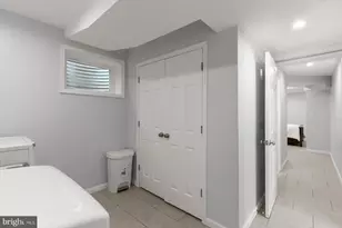 6216 Hollins Dr, Bethesda, MD 20817 - Photo 36