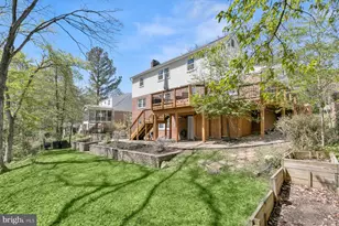 6216 Hollins Dr, Bethesda, MD 20817 - Photo 18