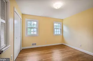 7805 Fulbright Ct, Bethesda, MD 20817 - Photo 16