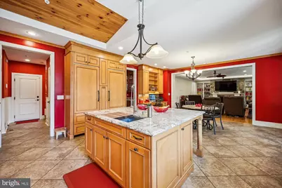 12900 Quail Run Court, Darnestown, MD 20878 - Photo 22