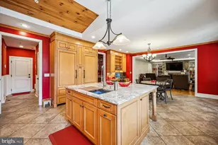 12900 Quail Run Ct, Darnestown, MD 20878 - Photo 22