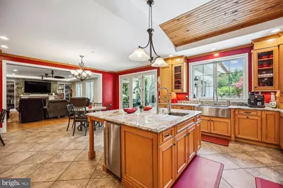 12900 Quail Run Court, Darnestown, MD 20878 - Photo 20