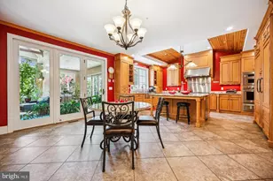 12900 Quail Run Ct, Darnestown, MD 20878 - Photo 24