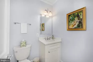 112 Summerfield Rd, Chevy Chase, MD 20815 - Photo 18