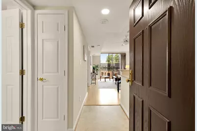 4808 Moorland Lane #614, Bethesda, MD 20814 - Photo 4