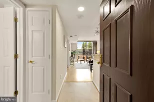 4808 Moorland Ln, Bethesda, MD 20814 - Photo 4