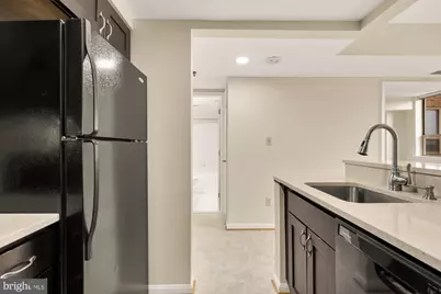 4808 Moorland Lane #614, Bethesda, MD 20814 - Photo 10