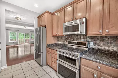18733 Falling River Drive, Gaithersburg, MD 20879 - Photo 12