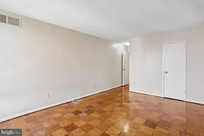 9900 Georgia Avenue #27-613, Silver Spring, MD 20902 - Photo 22