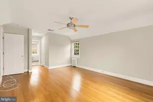 4809 Wellington Dr, Chevy Chase, MD 20815 - Photo 28