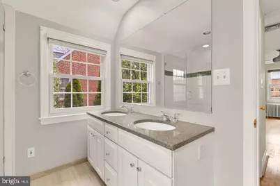 4809 Wellington Drive, Chevy Chase, MD 20815 - Photo 32