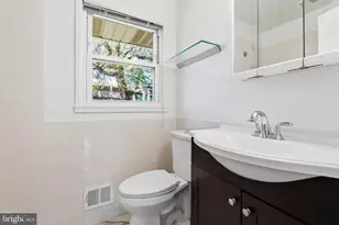 1923 Lewis Ave, Rockville, MD 20851 - Photo 16