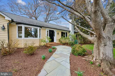 9814 Gartrell Place, Kensington, MD 20895 - Photo 2