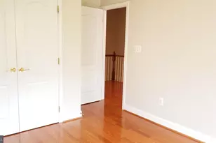 523 Pelican Ave, Gaithersburg, MD 20877 - Photo 26