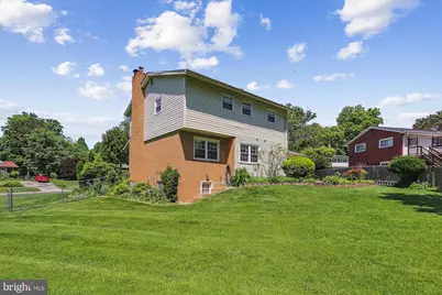 11817 Charen Lane, Potomac, MD 20854 - Photo 10