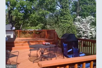 9405 Locust Hill Road, Bethesda, MD 20814 - Photo 22