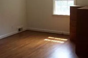 9405 Locust Hill Rd, Bethesda, MD 20814 - Photo 16