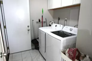 13017 Broadmore Rd, Silver Spring, MD 20904 - Photo 16