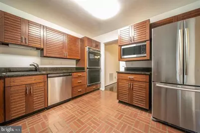 7815 Whiterim Terrace, Rockville, MD 20854 - Photo 2