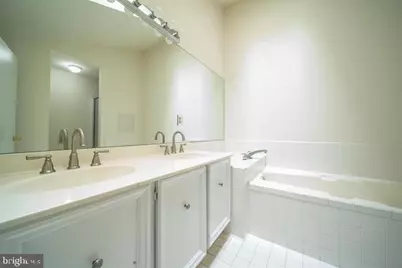 7815 Whiterim Terrace, Rockville, MD 20854 - Photo 18