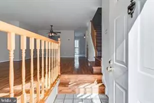 33 Lake Park Ct, Germantown, MD 20874 - Photo 4