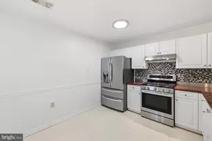 13860 Crosstie Dr, Germantown, MD 20874 - Photo 10