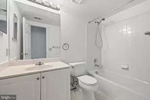 13860 Crosstie Dr, Germantown, MD 20874 - Photo 20