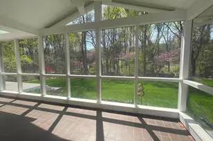 11060 Powder Horn Dr, Potomac, MD 20854 - Photo 4