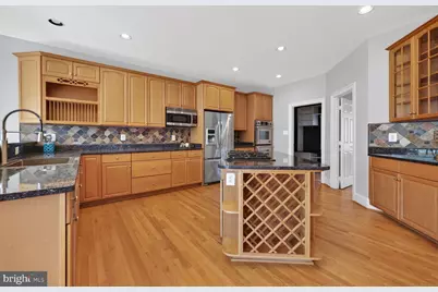 13904 Carlson Farm Drive, Germantown, MD 20874 - Photo 8