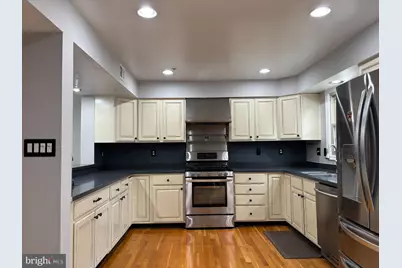 10166 Treble Court, Rockville, MD 20850 - Photo 6