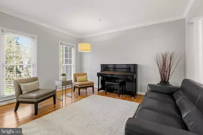 10166 Treble Court, Rockville, MD 20850 - Photo 2